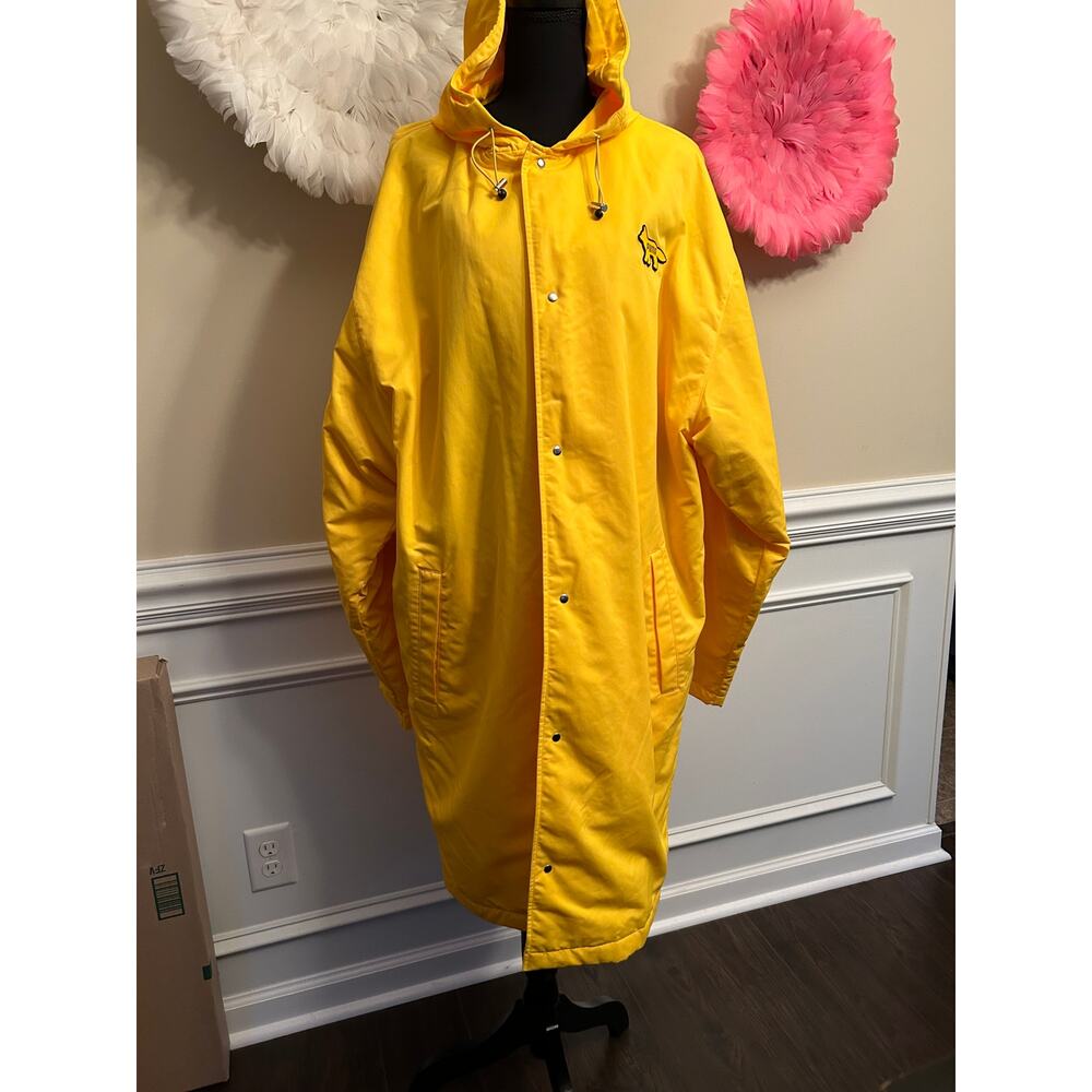 PUMA MAISON KITSUNE LEMON CHROME LONG JACKET RAIN COAT SIZE XL NWT